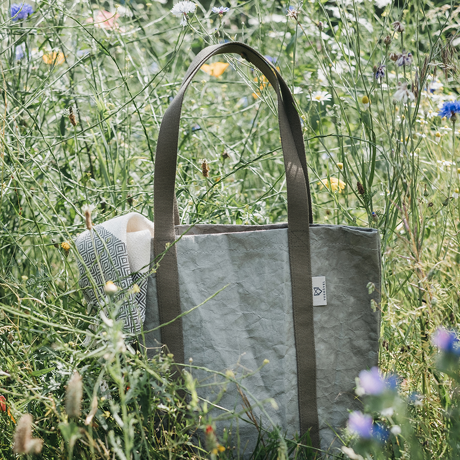 Wellness-Tasche in der Natur